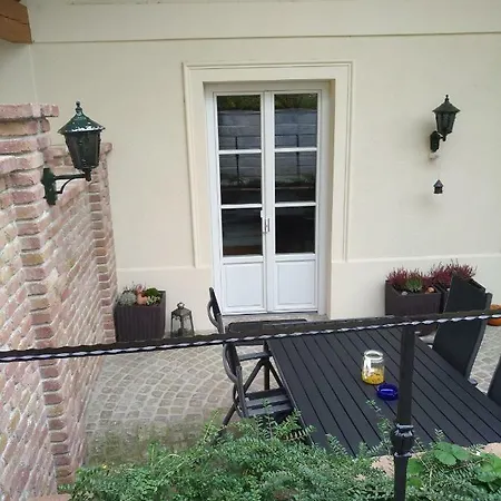 Gaestezimmer Bruehl *